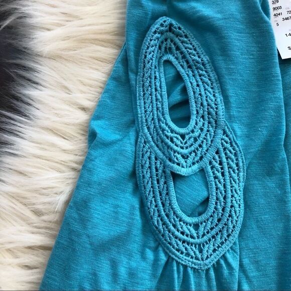 Avenue turquoise knit blouse size 14/16 NWT - Picture 2 of 5